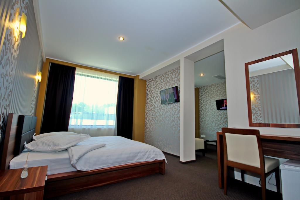 Hotel Eden Tulcea Zimmer foto